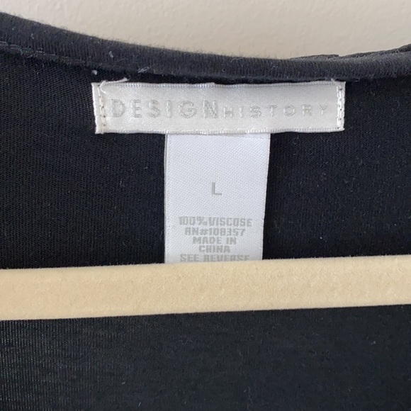 Black Ruffle Tee - Picture 3 of 4